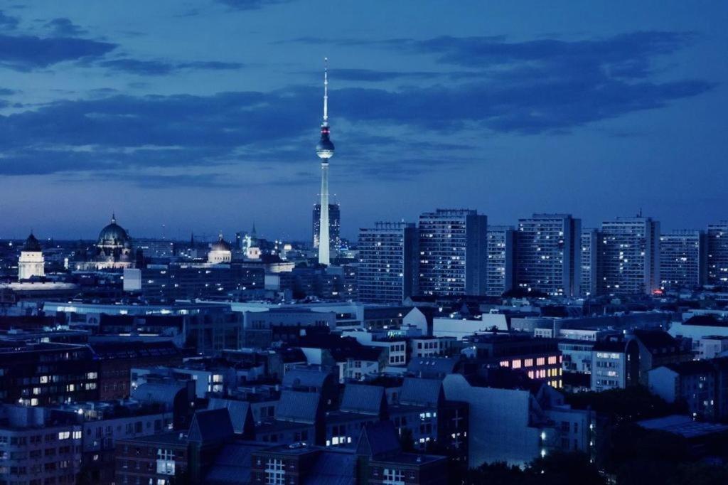 Apartment Skyview Studio At Kreuzberg-mitte